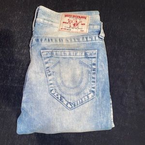 TRUE RELIGION JEANS WITH BIKER CUT